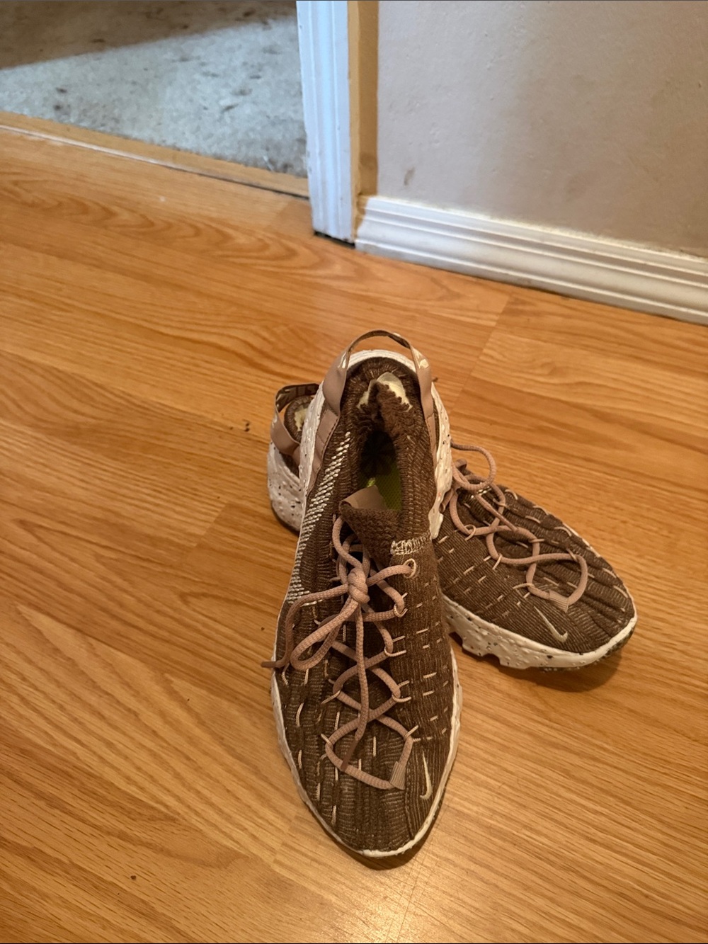 Nike Women's Brown Knit Lace-Up Sneakers